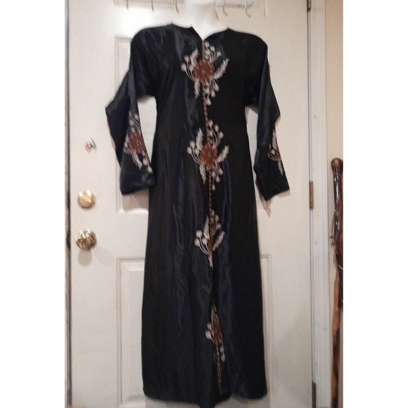Vintage Caftan, Embroidered ,Crystals, Silky Ornate Womens Sz 56 Black